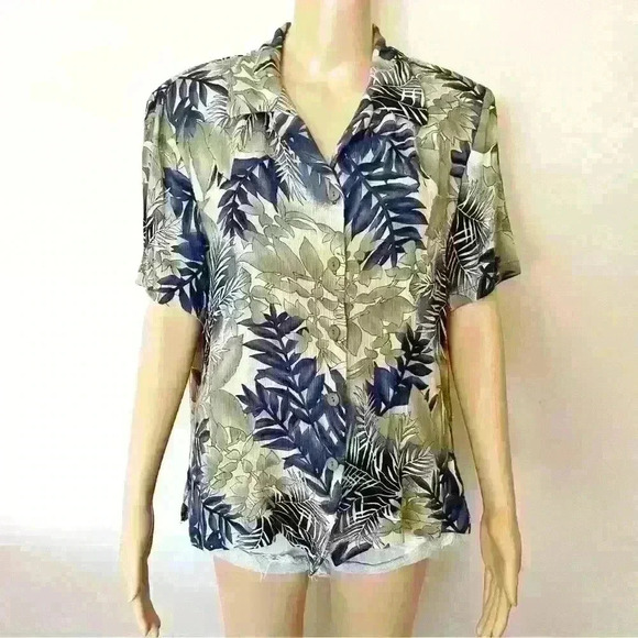 Vintage oversized Pattern Hawaiian floral short sleeves button down blouse/shirt - Picture 1 of 10